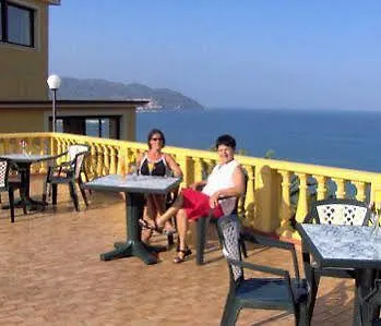 Hotell Ulivo Diano Marina