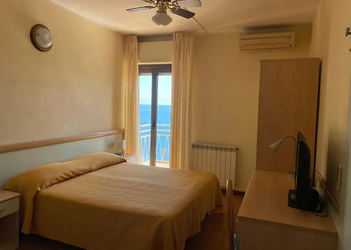 Ulivo 3* Диано-Марина